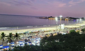 C111 - Apartamento frente mar para 6 pessoas
